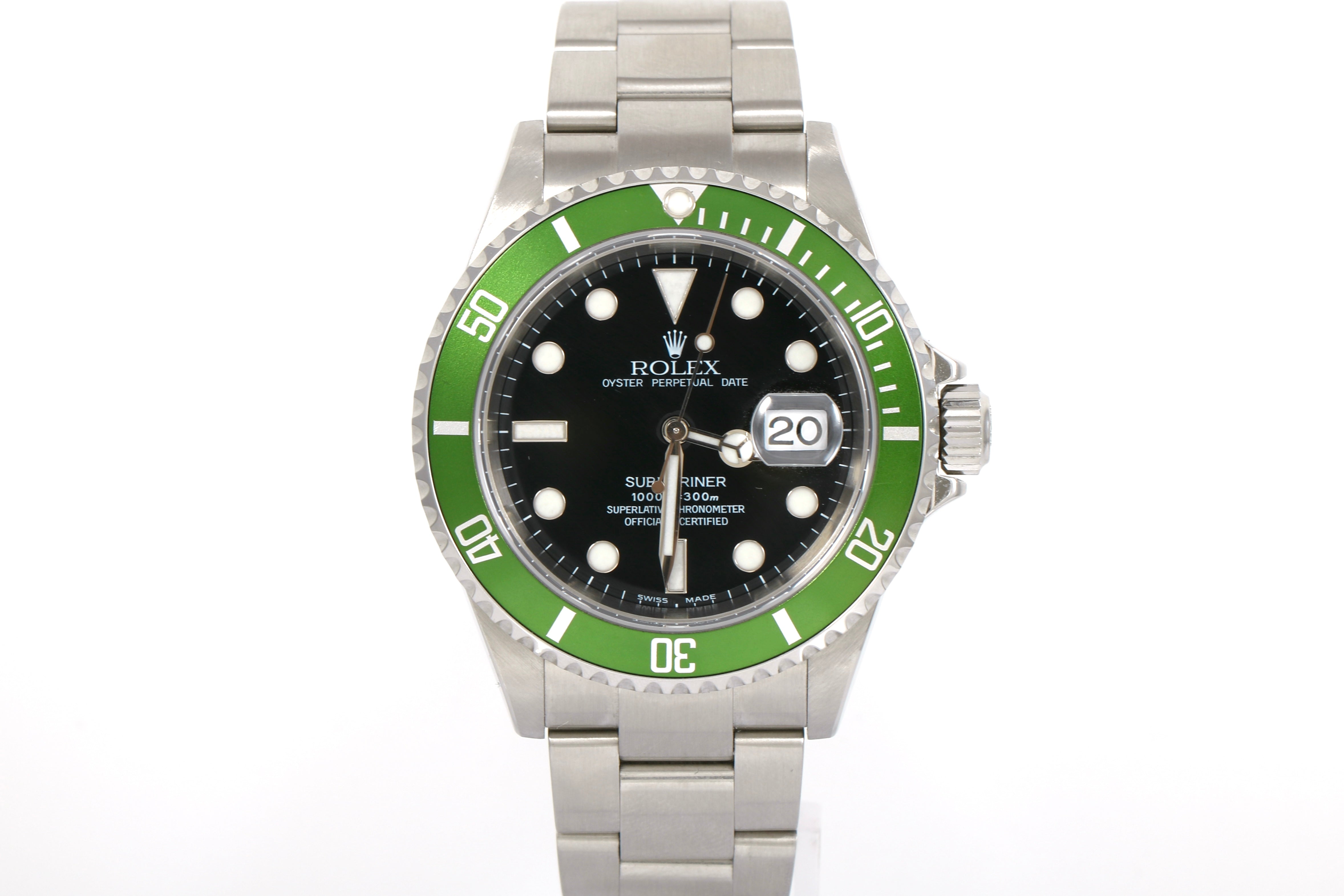 2004 Rolex Submariner 40mm - 16610LV (Flat 4)