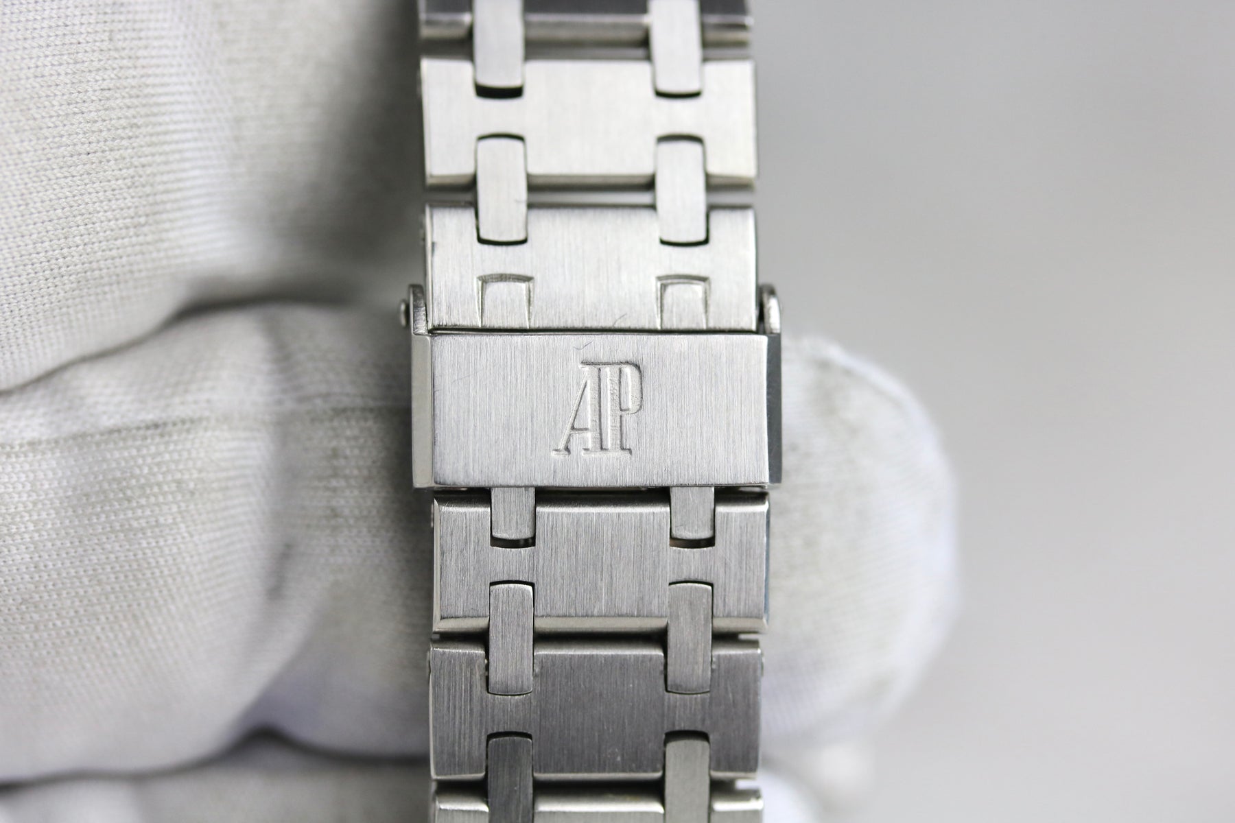 Audemars Piguet 4100ST 35mm Royal Oak Automatic White Dial