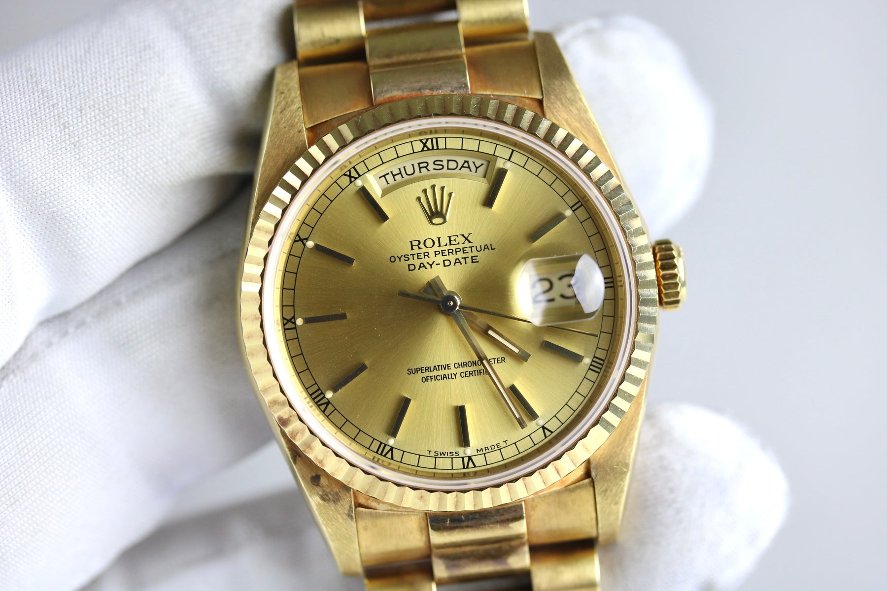 UNPOLISHED 1991 Rolex 18238 Daydate 36mm 18K Yellow Gold