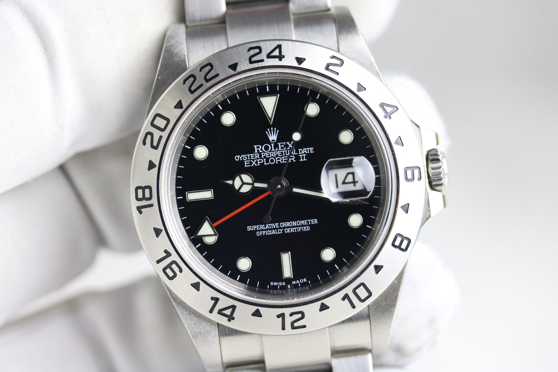 2004 ROLEX 16570 Explorer II Black Dial No Holes Case with Box & Papers