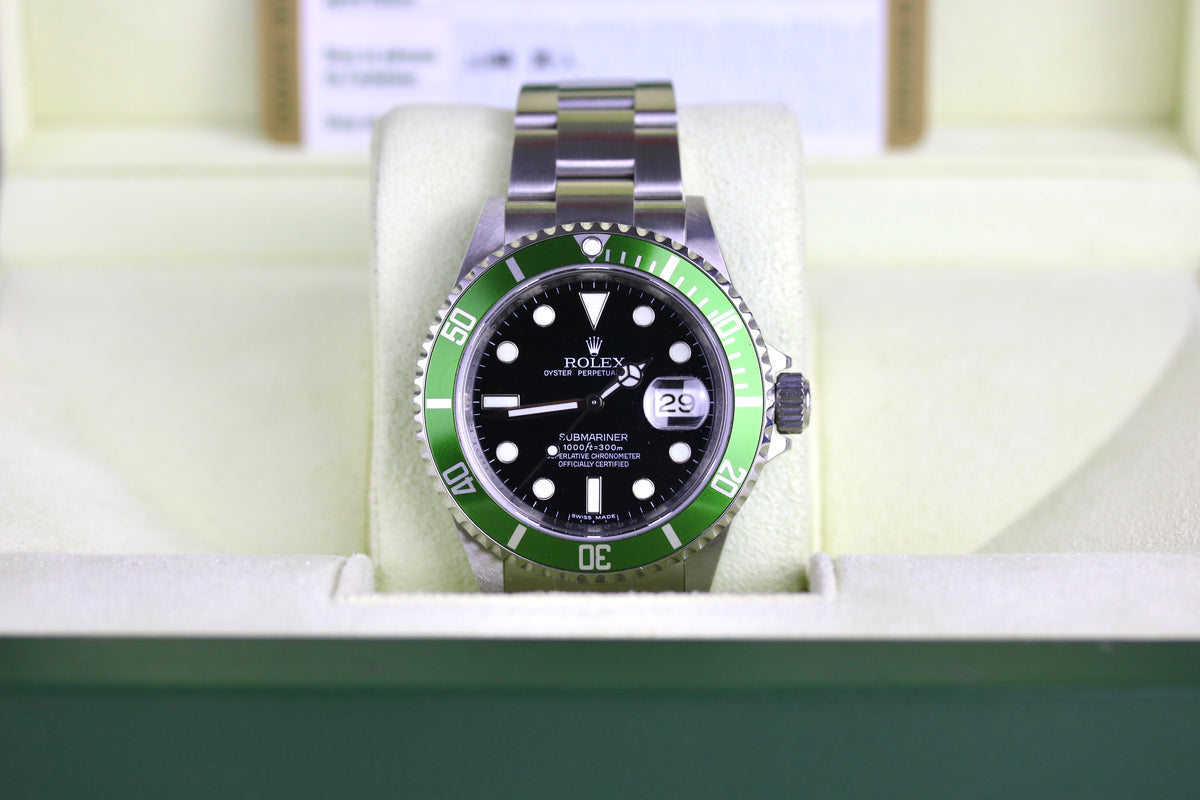 MINT 2007 Rolex 16610LV Submariner Kermit with Box & Papers