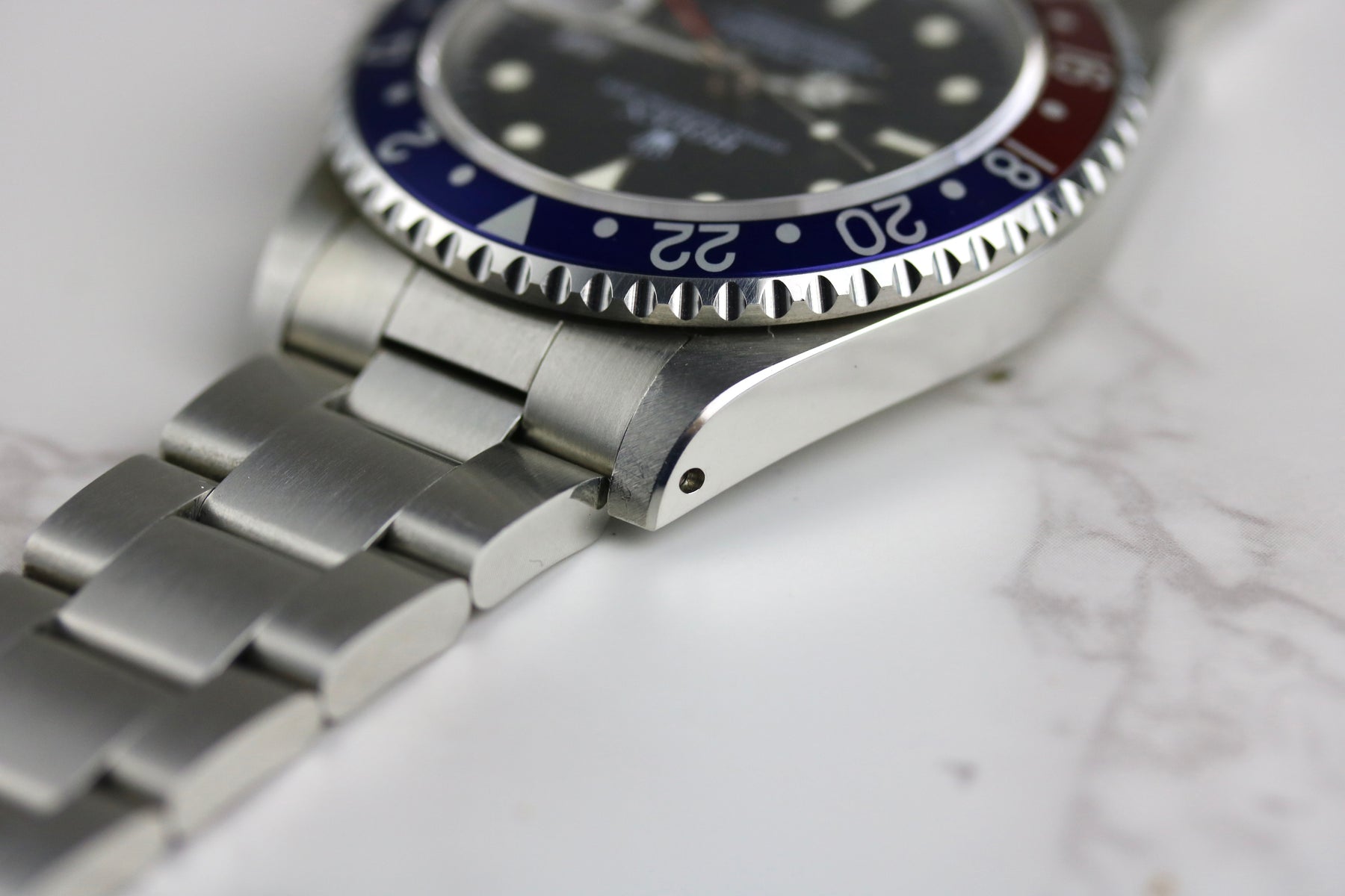 1990 ROLEX 16700 GMT-MASTER Pepsi with Box & Papers