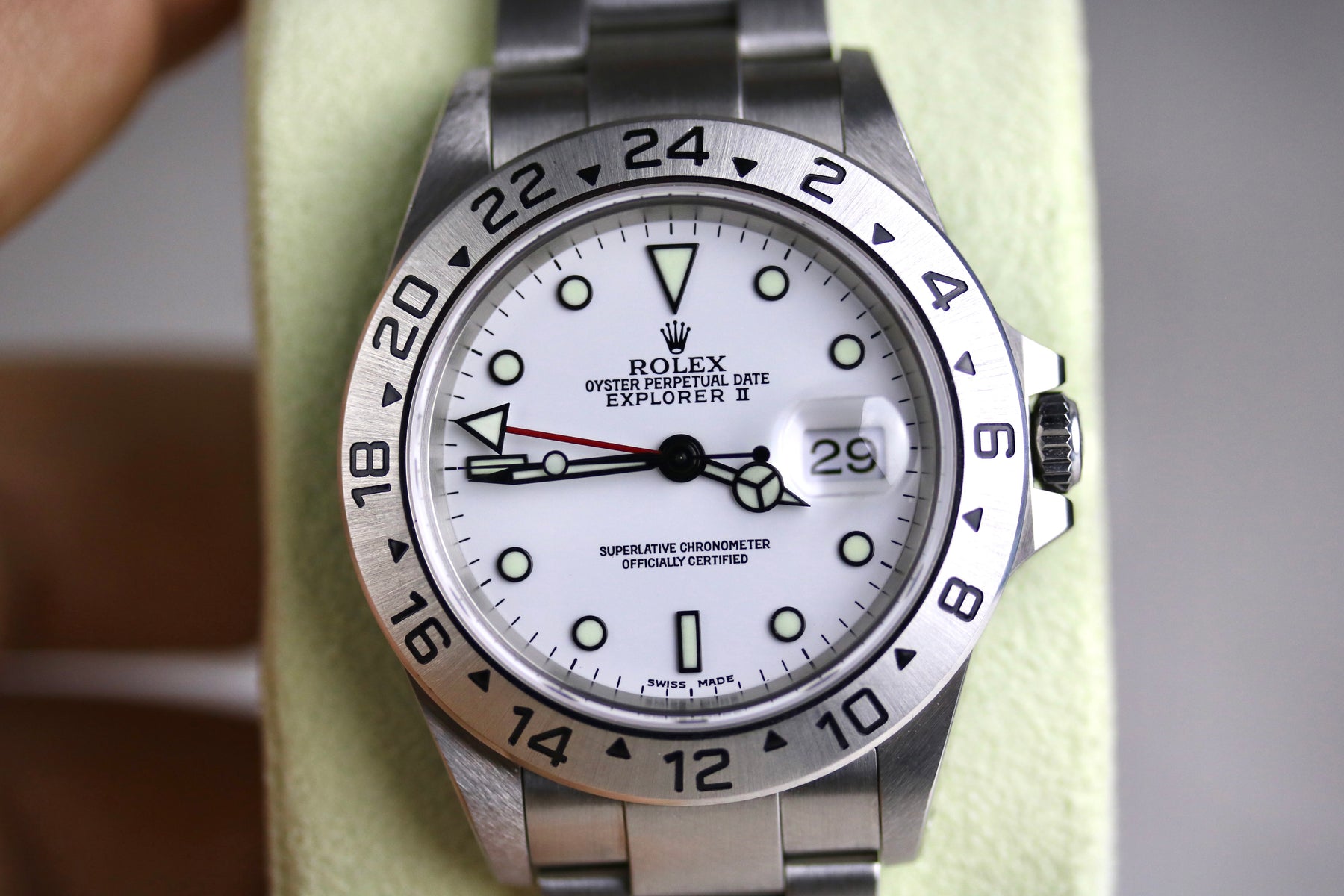 2000 ROLEX 16570 Explorer II Polar Holes Case SEL with Box