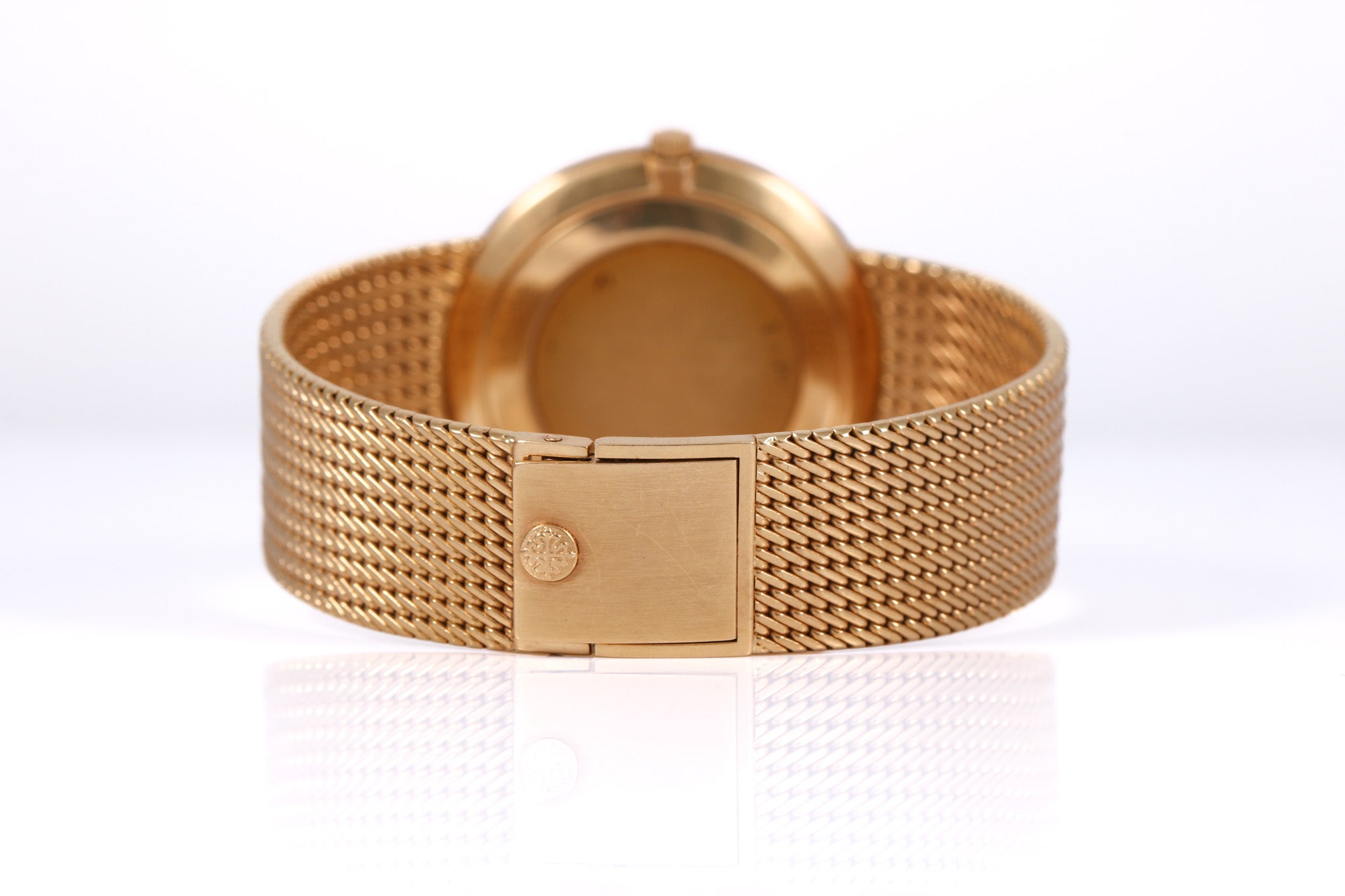 1990s Patek Philippe Calatrava 35mm 18K Yellow Gold - 3919J