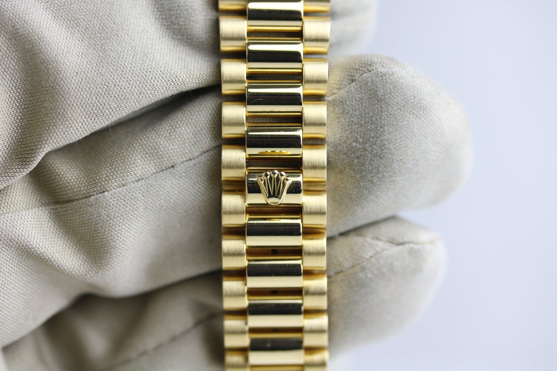 Tight Bracelet 1989 ROLEX 68278 Datejust 31mm 18K Yellow Gold