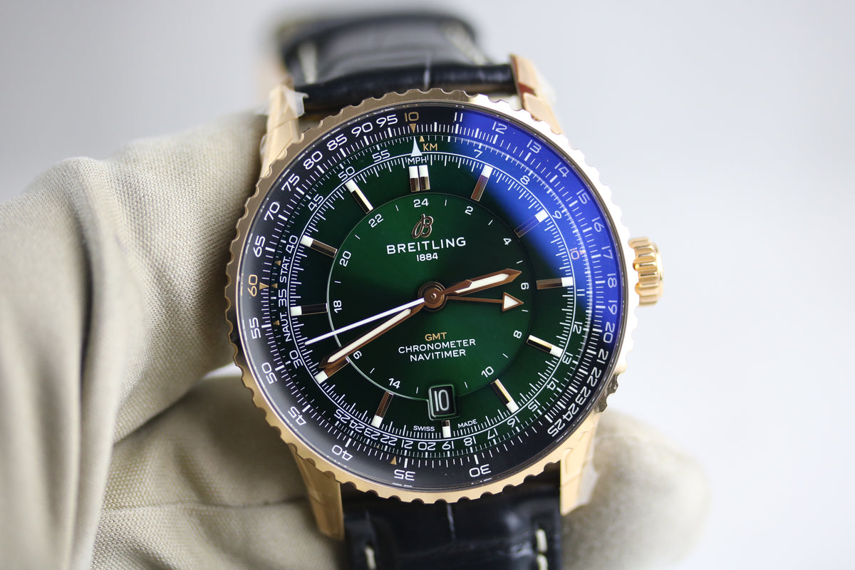 UNWORN 2024 Breitling Navitimer GMT Green Dial 41mm 18K Rose Gold with Box & Papers