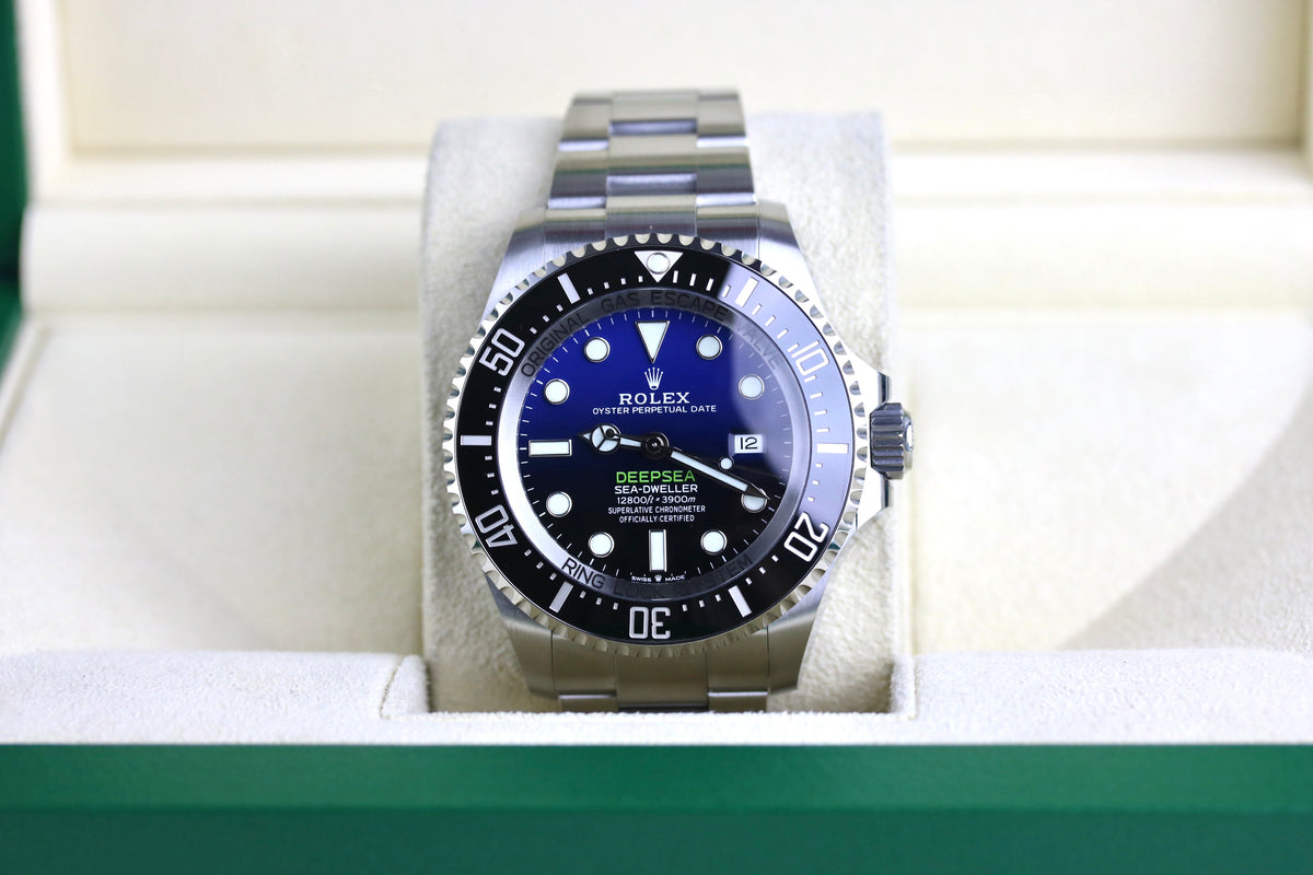 UNWORN 2022 ROLEX 126660 Deepsea "James Cameron" with Box & Papers