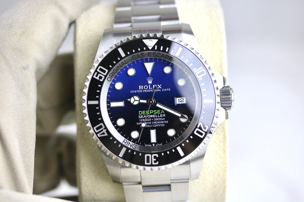 UNWORN 2022 ROLEX 126660 Deepsea "James Cameron" with Box & Papers
