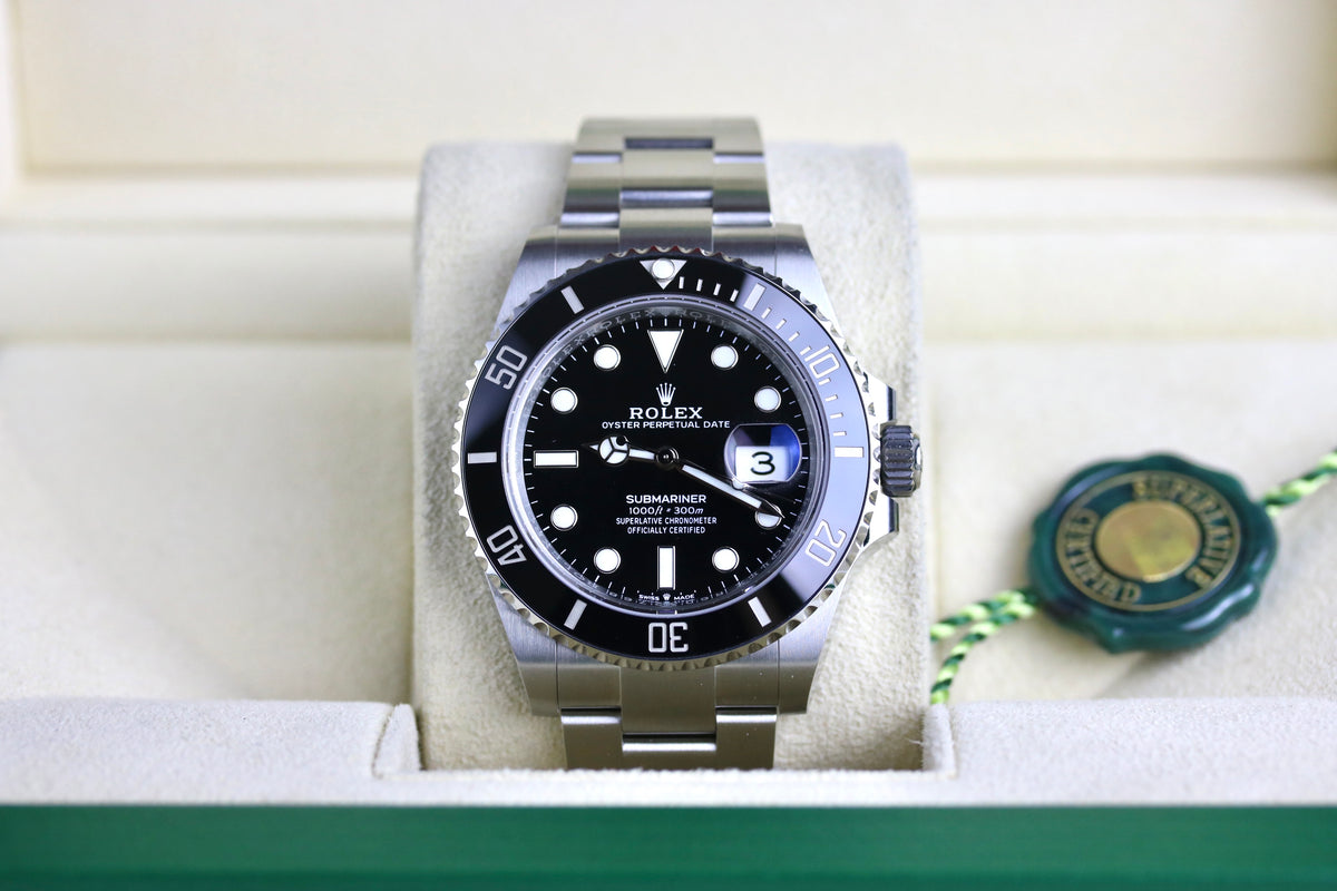 UNWORN 2025 ROLEX 126610LN Submariner 41mm with Box & Papers