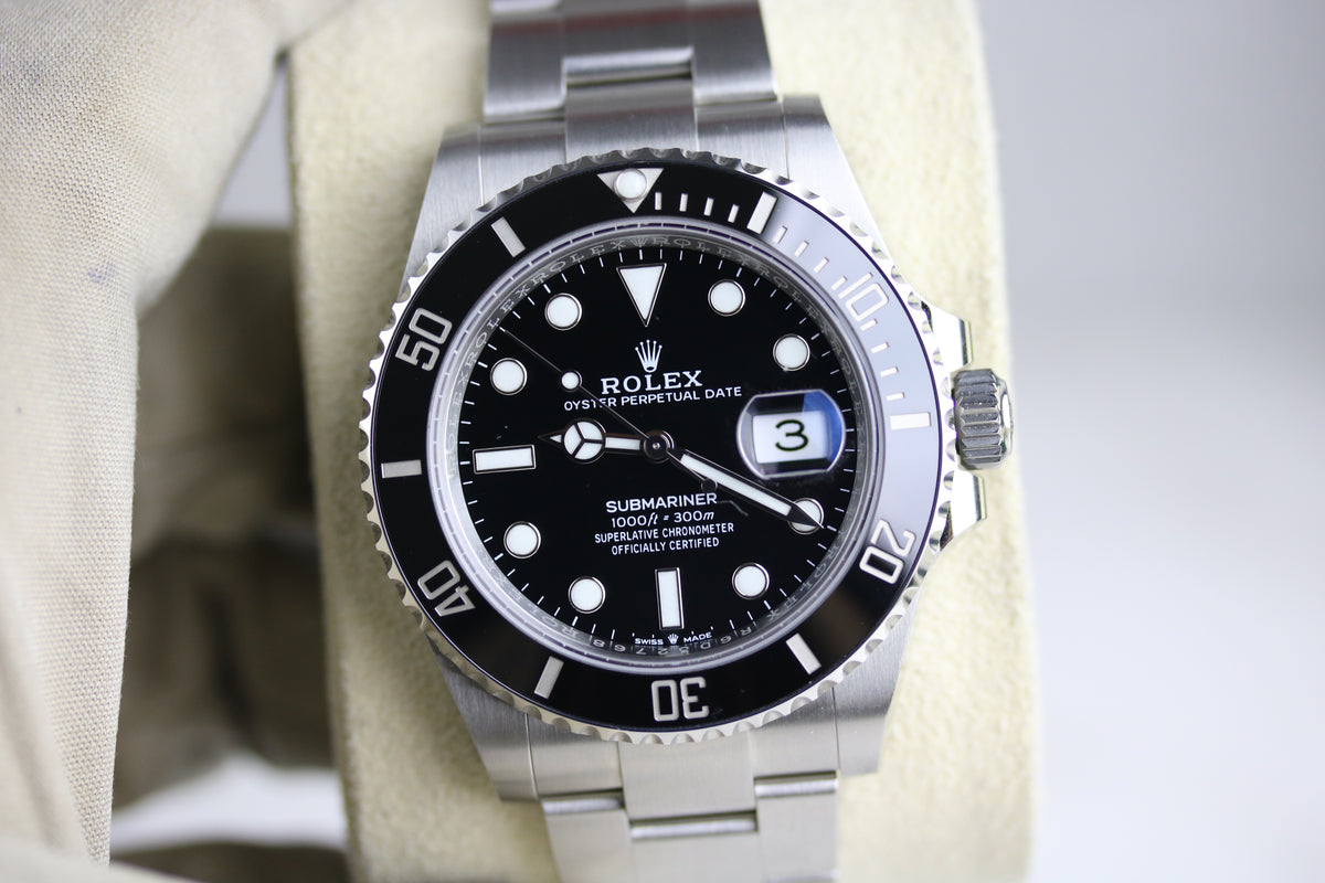 UNWORN 2025 ROLEX 126610LN Submariner 41mm with Box & Papers