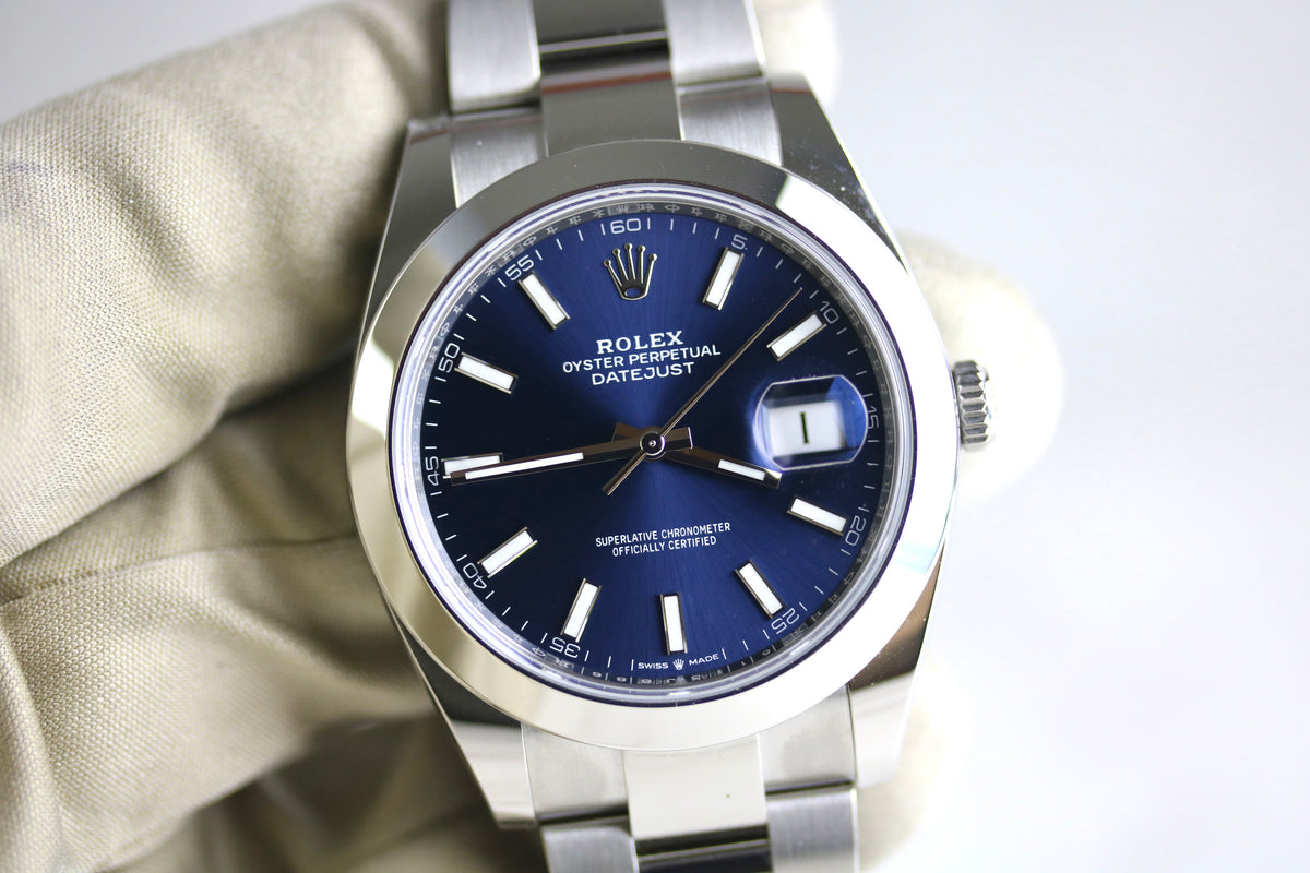 UNWORN 2025 ROLEX 126300 Datejust 41mm Blue Dial with Box & Papers