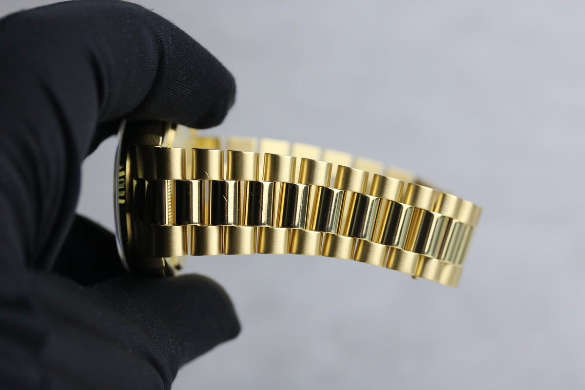 1987 ROLEX 18238 Daydate 36mm with Papers