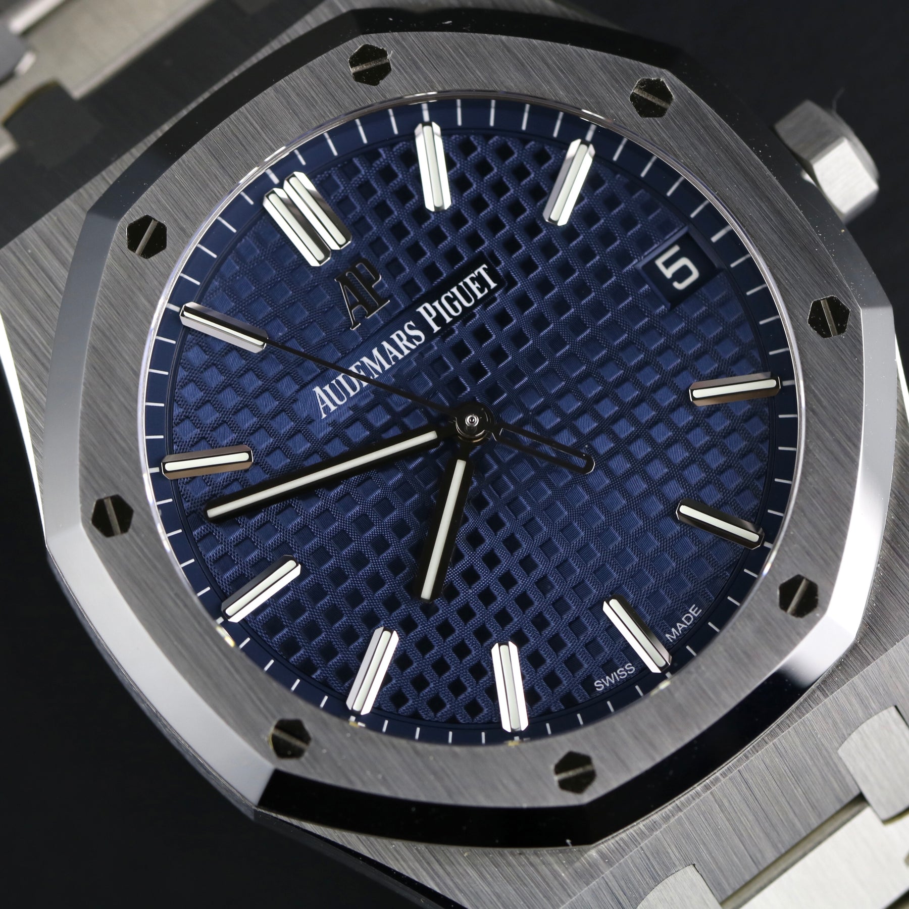 2022 Audemars Piguet 15500ST 41mm Royal Oak Blue Dial