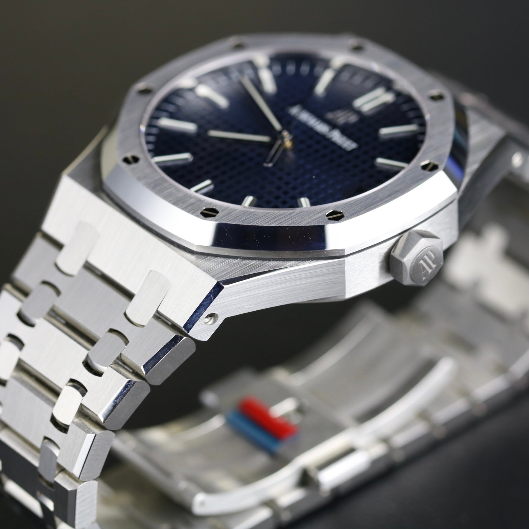 2022 Audemars Piguet 15500ST 41mm Royal Oak Blue Dial