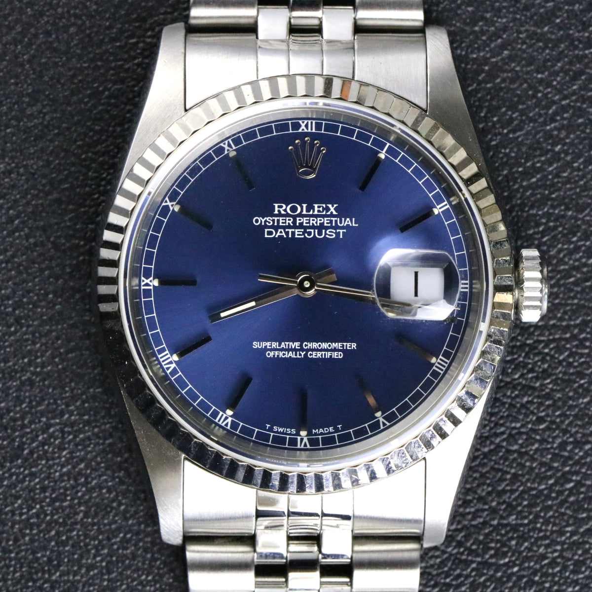 1994 Rolex 16234 36mm Datejust Blue Dial No Holes Case
