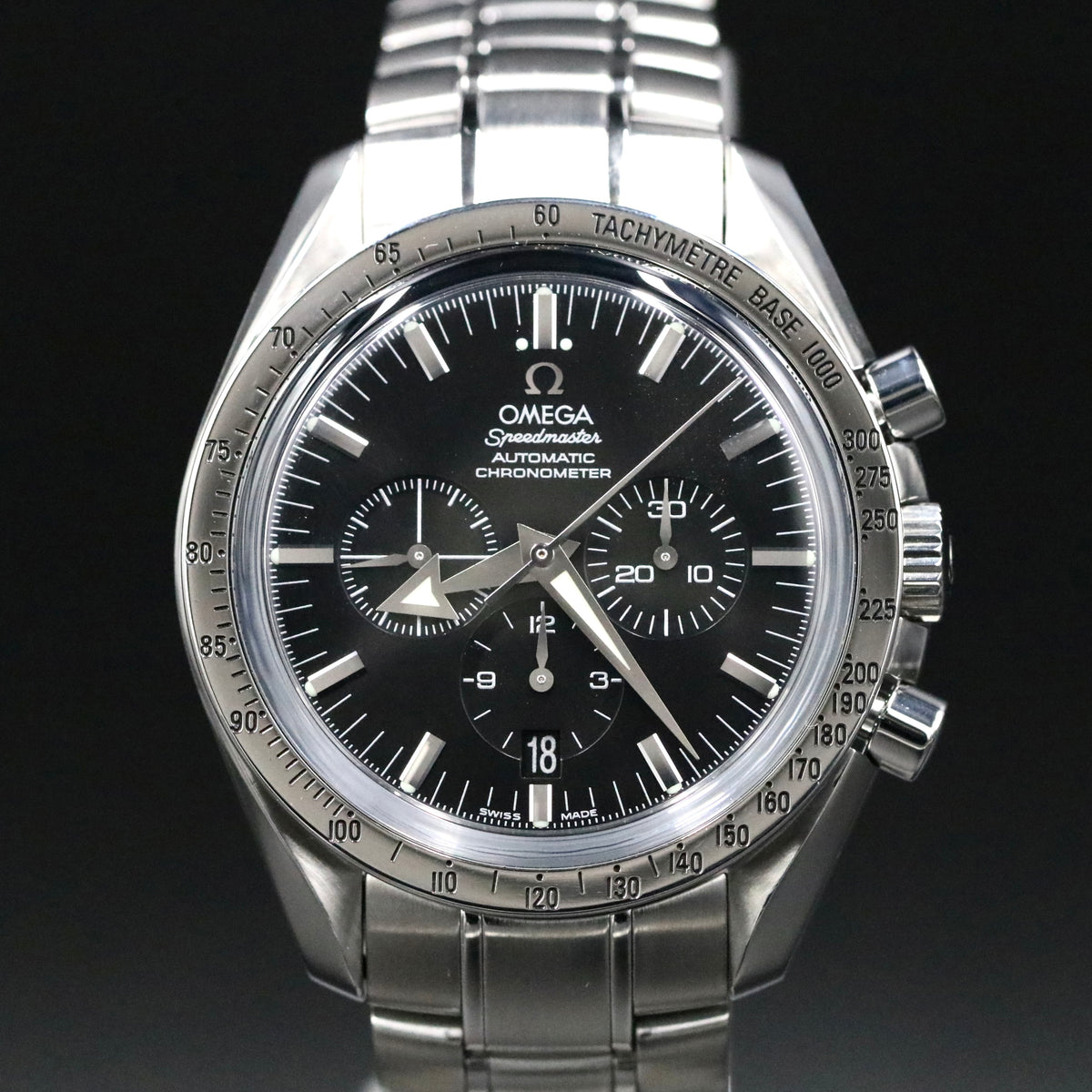 Omega 3551.50 Speedmaster Broad Arrow with Papers